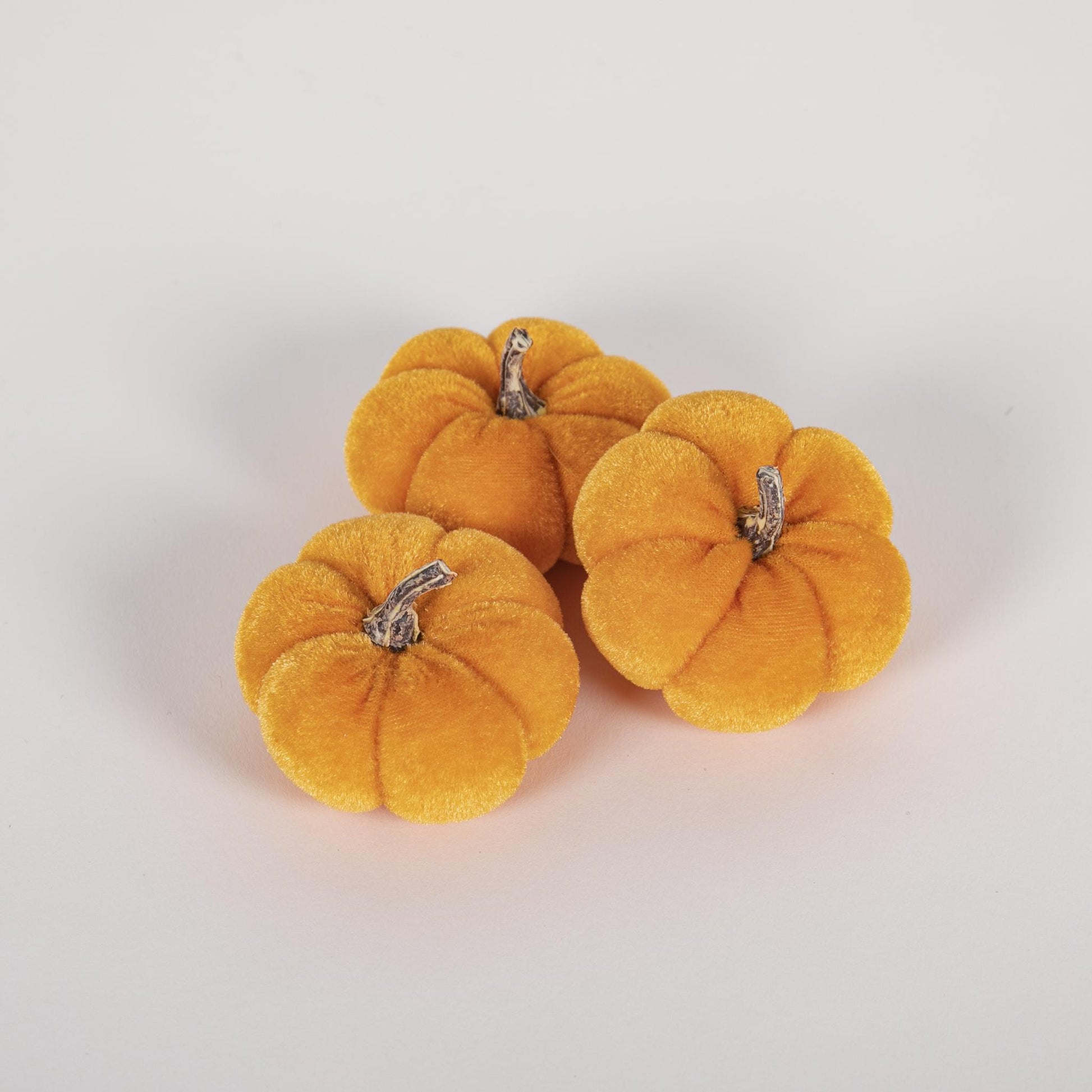Mini Orange Velvet Pumpkin Trio - Tableday